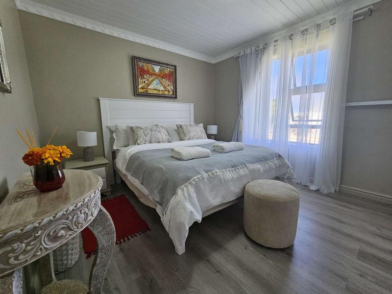 4 Bedroom Property for Sale in Duyker Eiland Western Cape